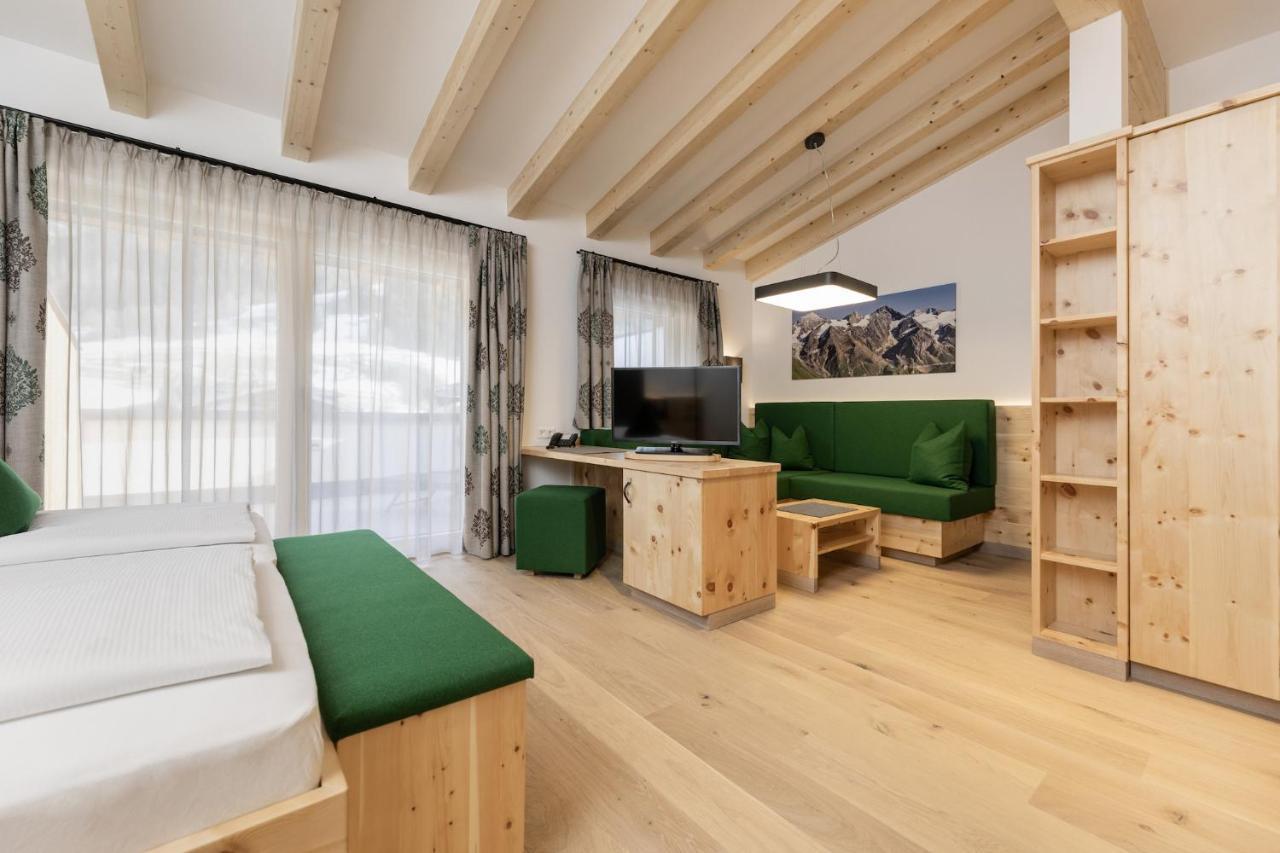 Hotel Tauernhof คาพรูน ภายนอก รูปภาพ
