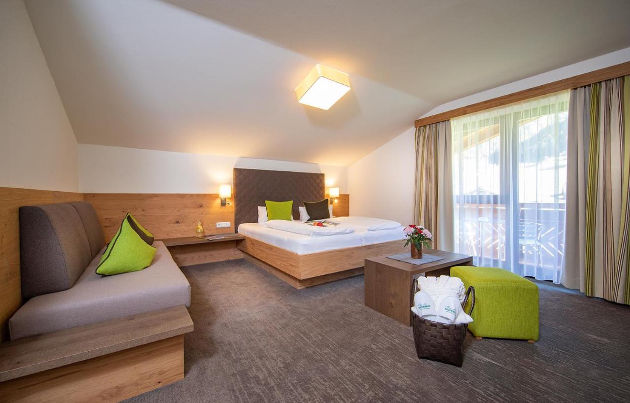 Hotel Tauernhof คาพรูน ภายนอก รูปภาพ